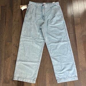 Aritzia Wilfred Free Straight Leg Jeans NWT